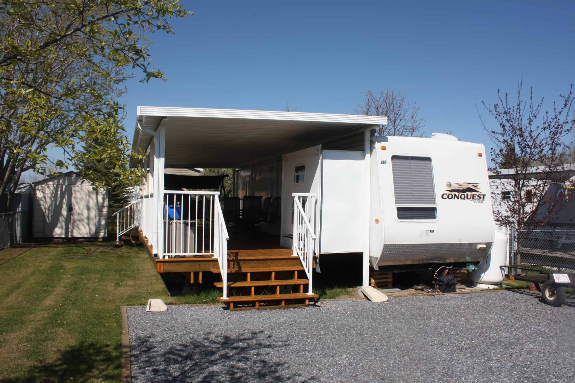 Park Model Trailer With Rear Living Room