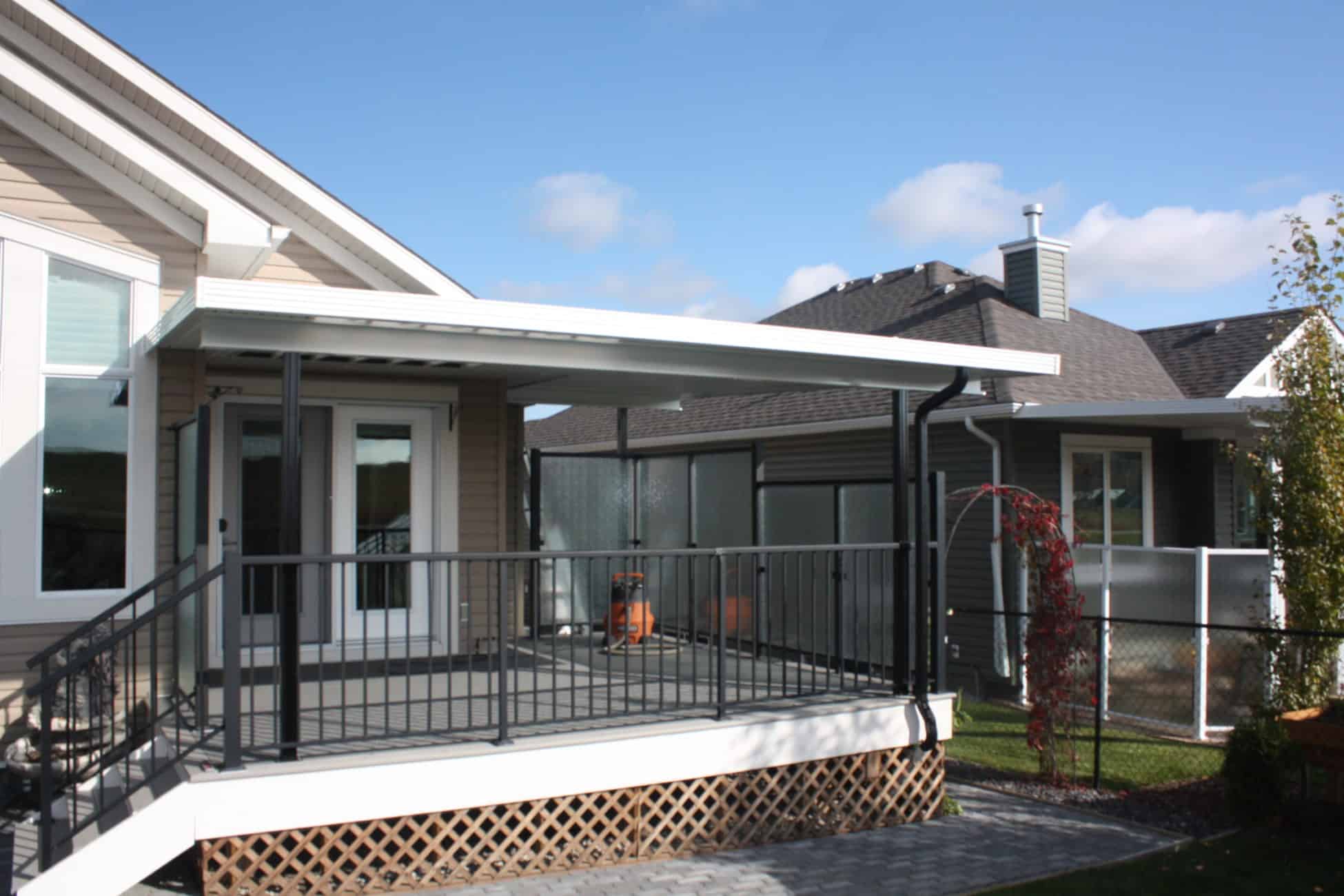 5 Deck Ideas for Calgary with Photos | Desert Sun Patios
